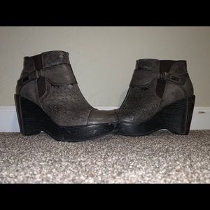 Women’s Wedges